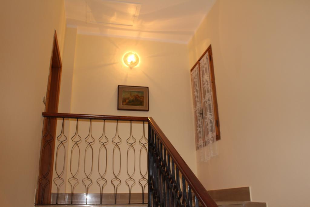 因佩里亚House In Caramagna公寓 客房 照片